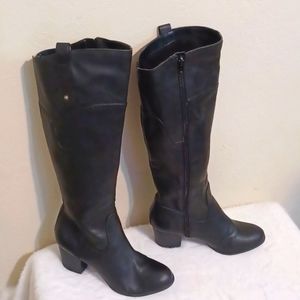 Indigo rd. Black knee boots size 8.5  8 1/2